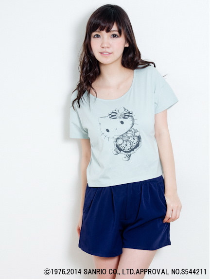 <サイズコンシェルジュ>ALICE HELLO KITTY Tシャツ アースミュージック&エコロジー