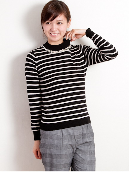 ボーダーハイネックビジュープルオーバー
