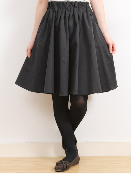 タックフレアスカート