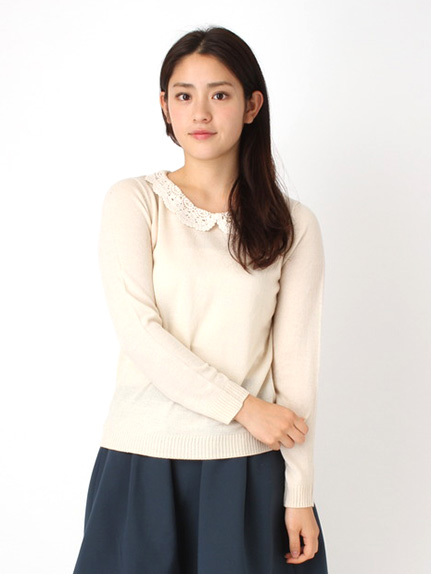 レース衿ニットプルオーバー