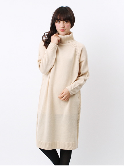 ・タートルニットワンピース