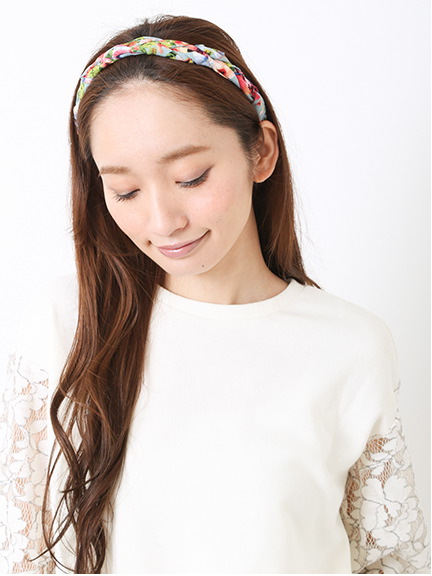 フラワー三つ編みヘアバンド