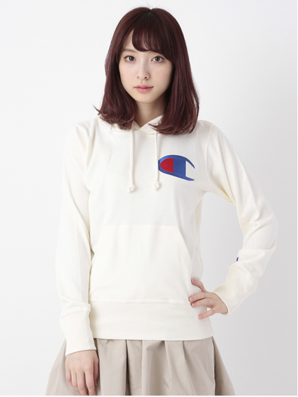 Champion ロゴ刺繍パーカー