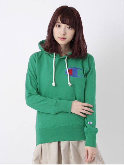 Champion ロゴ刺繍パーカー