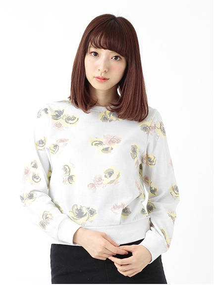 ・花柄プリント裏毛プルオーバー