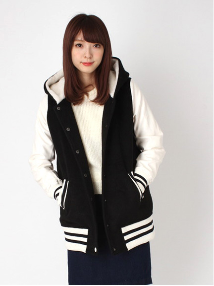 フード付きスタジャン