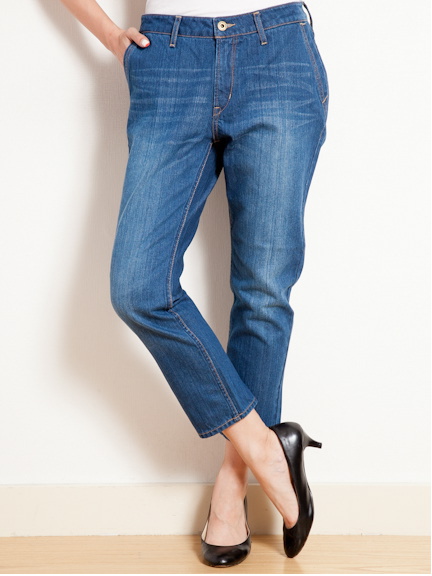 デニムテーパードパンツ