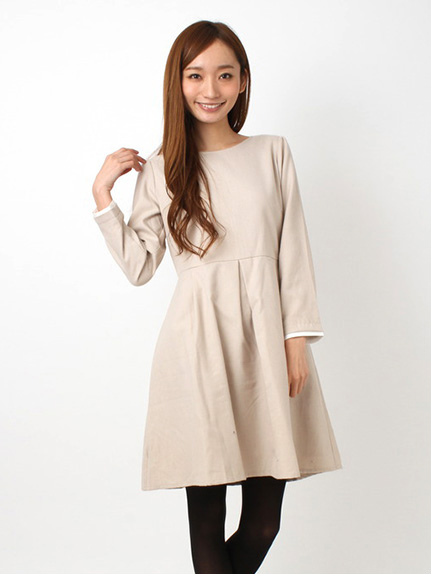 ウエスト切替Aラインワンピース