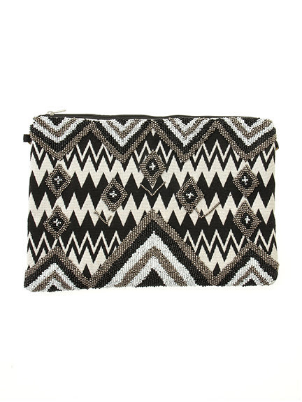 hope ビーズクラッチバッグ