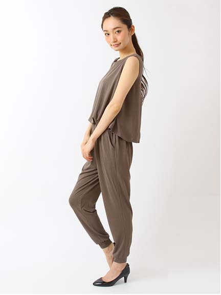 バックスリットコンビネゾン