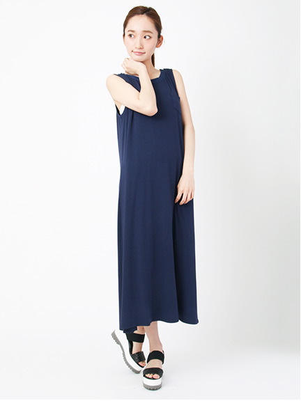 カットソーマキシワンピース